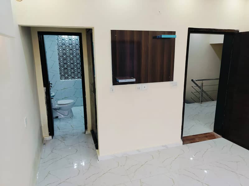 2 Bed Upper Portion 5 Marla House For Rent. Bahria Orchard Lahore 1