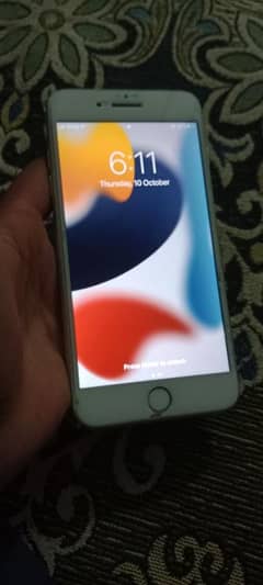 iphone 7 plus 128gb pta approved (03206686911) urgent sale need money