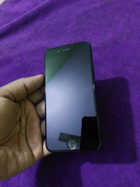 i phone 7 128 PTA 0