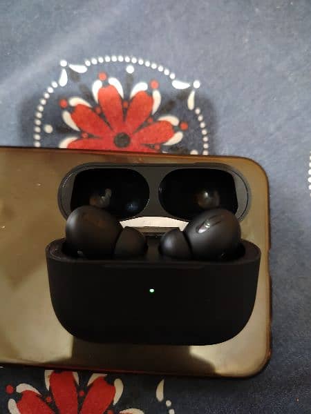 airpods pro 2nd generation black edition 1