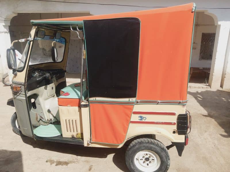 sazgar Auto rickshaw for sell Phone No:0334:7159359 0