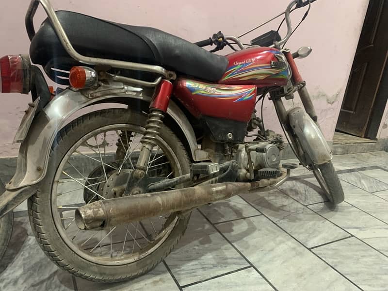 Honda CD 70 Model 2010 1