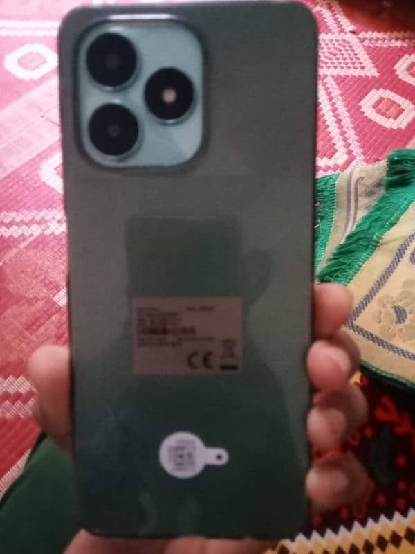 Selling my Realme c51 complete box under warranty (0333-2796728) 5