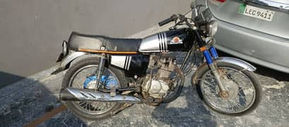 Honda 125 first owner complete documents 0