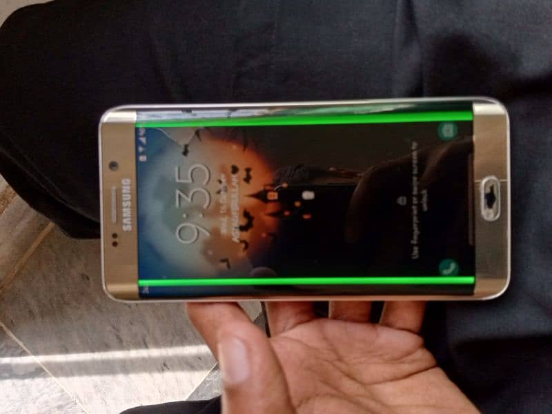 Samsung Galaxy S6 edge plus 3