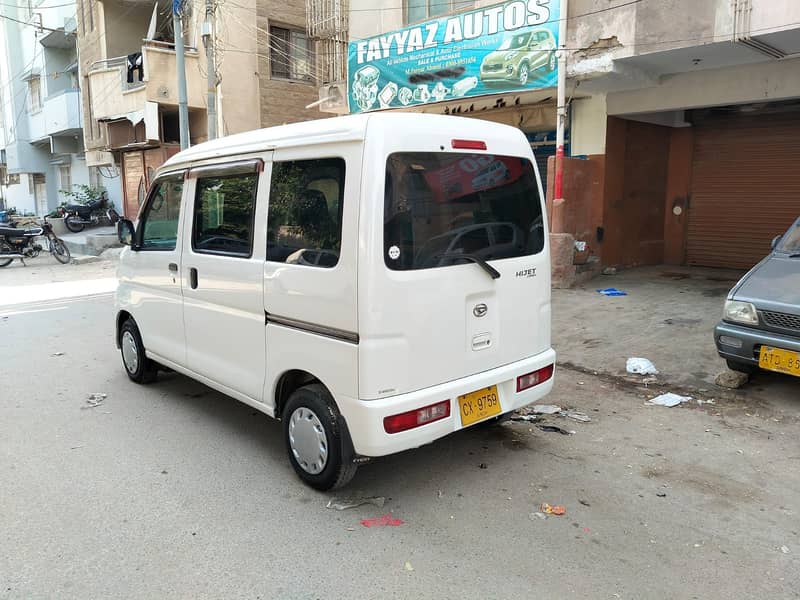 Daihatsu Hijet 2014 2