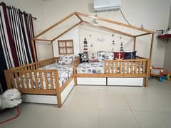 Children's House bedroom set (2 single beds + 2 mattress - Like new) 0