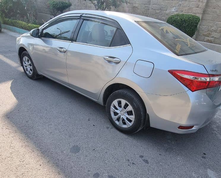 Toyota Corolla GLI Automatic 2014 3