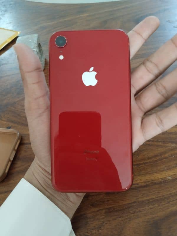 iphone XR 0