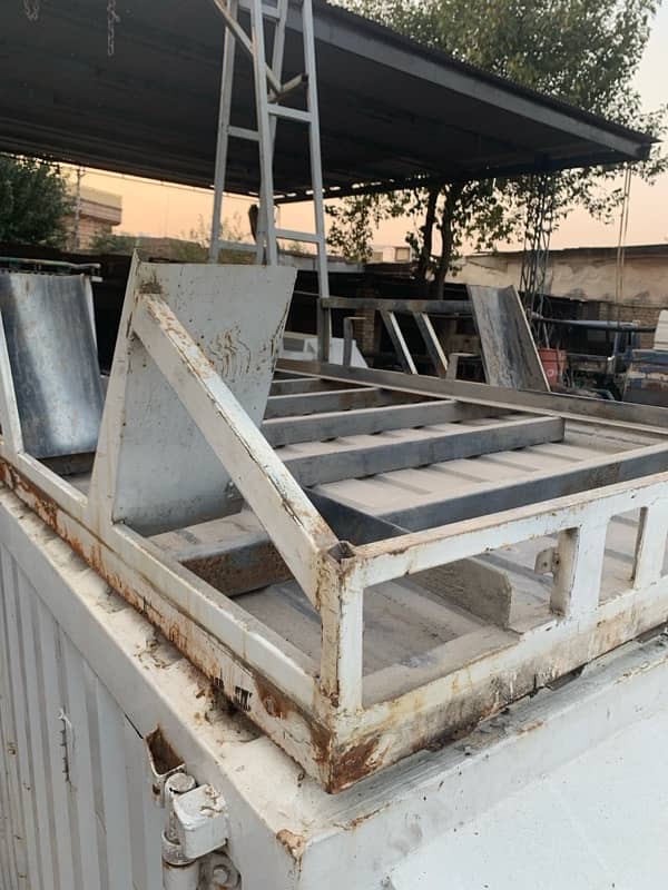 Bakery transferring Suzuki Body with Base فرش 4