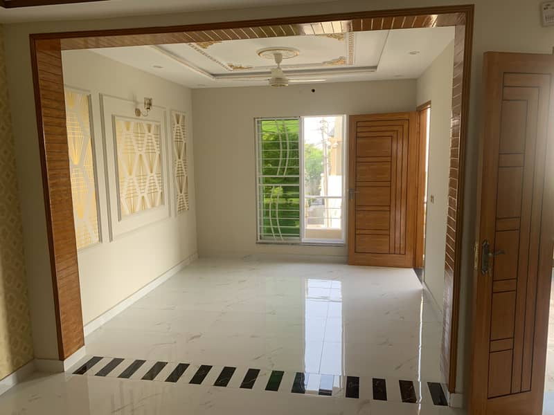 5 MARLA BRAND NEW BEAUTIFUL HOUSE IN NESPAK PHASE 3 HOUSING SOCIETY IS AVAILABLE FOR SALE 22