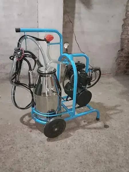 COW MILKING MACHINE / RUBER MAIT / SHOWRING SYSTEM / milking machine 3