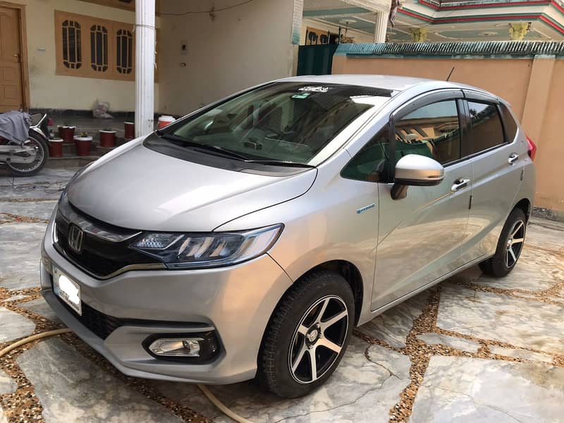 Honda Fit 2017 1.5 Hybrid L Package 0