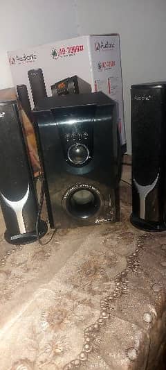 audionic saund woofer ad model 1 month use new daba pak condition