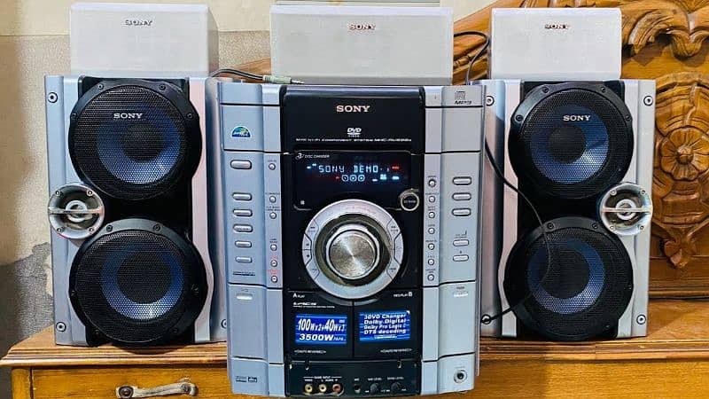 Sony mhc RV 888d 1