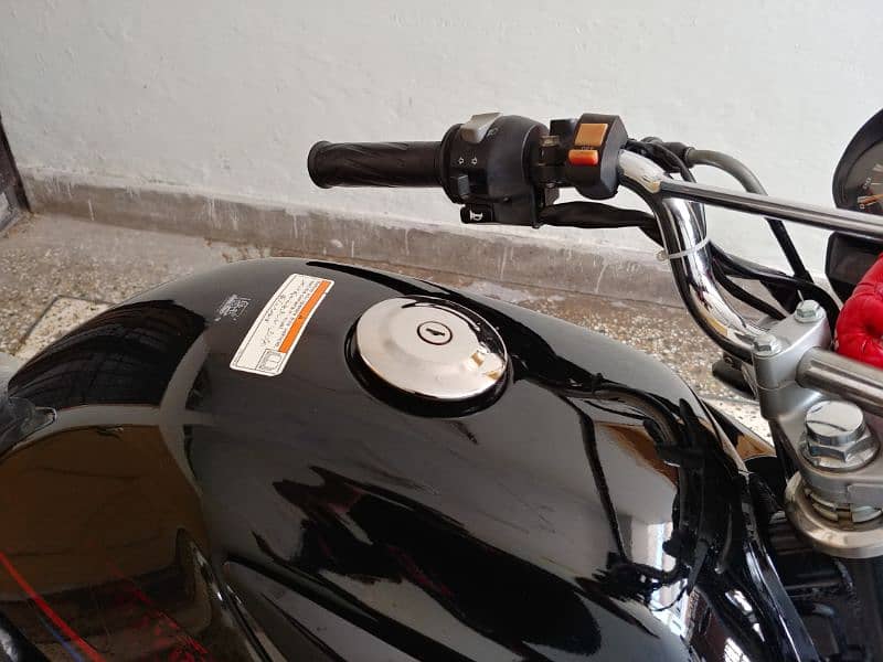 ybr 125g 8