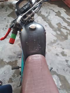 honda CD lush condition dacomints okay urgent for sale