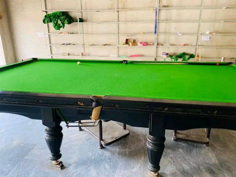 snooker table 5