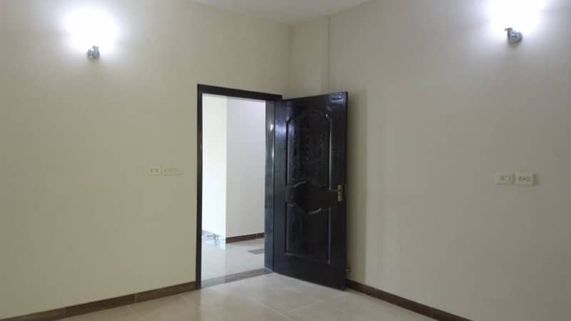 12 Marla 4 Bed 1st Floor Flat For Sale In Askari 11 Lahore 25