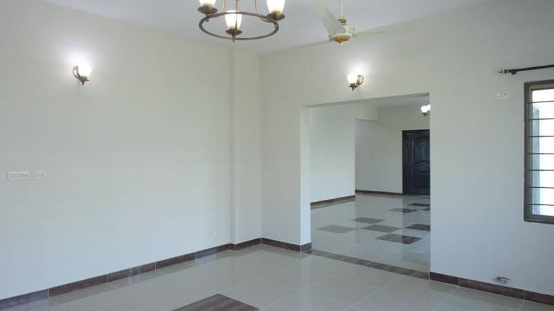 12 Marla 4 Bed 1st Floor Flat For Sale In Askari 11 Lahore 30