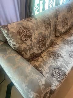 5 seater Sofa Set for sale