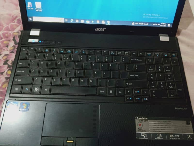 acer travel mate 1