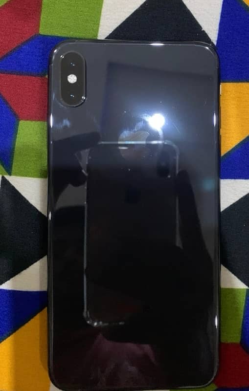 iPhone XS Max 03254108758 1