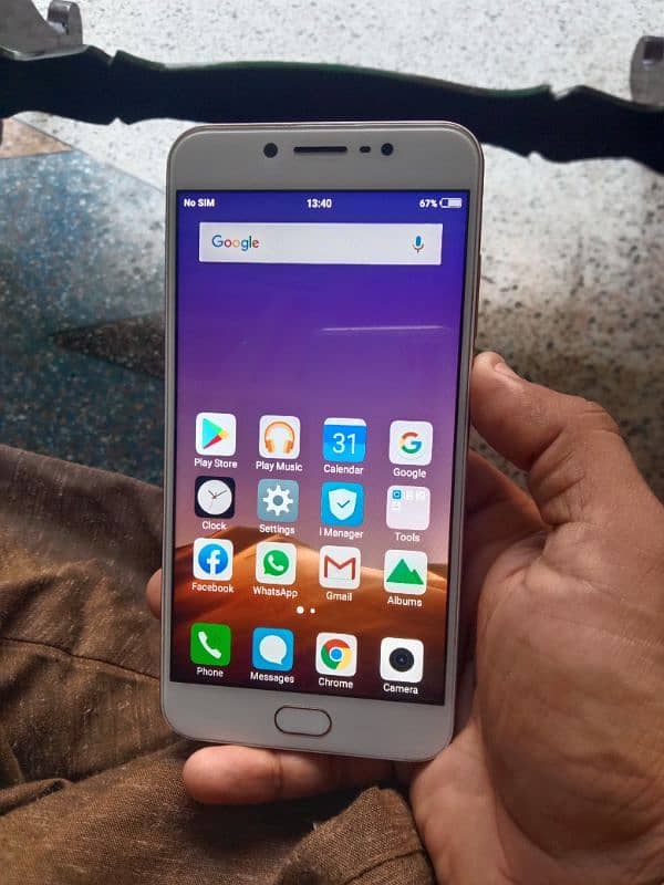 Vivo Y67 for sale urgent 0