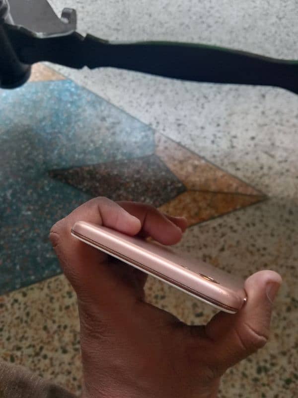 Vivo Y67 for sale urgent 5