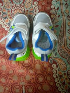 kids shoe