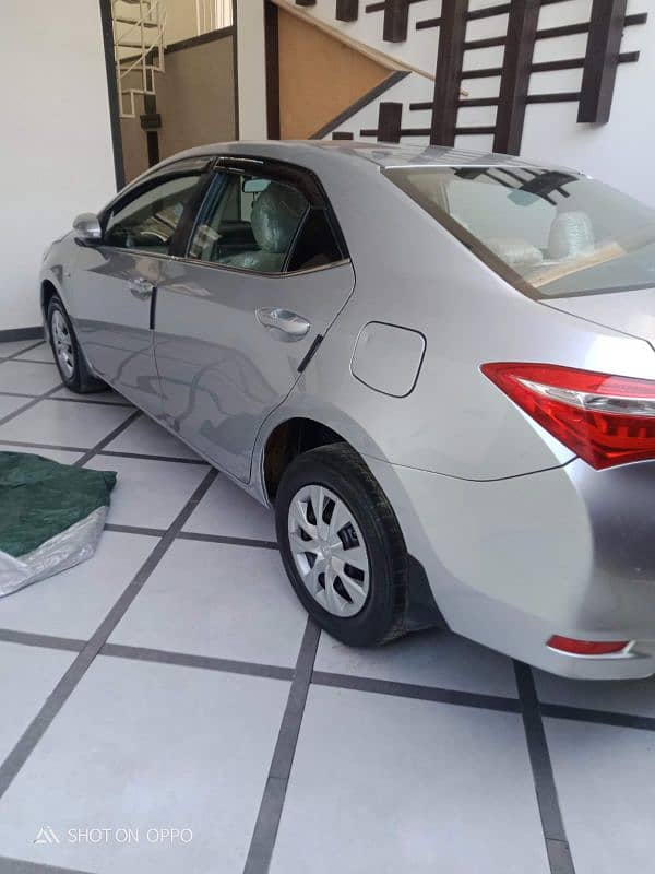 Toyota Corolla GLI 2014/2015 manual bumoer to bumper orignal 5