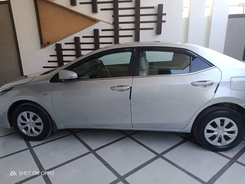 Toyota Corolla GLI 2014/2015 manual bumoer to bumper orignal 8