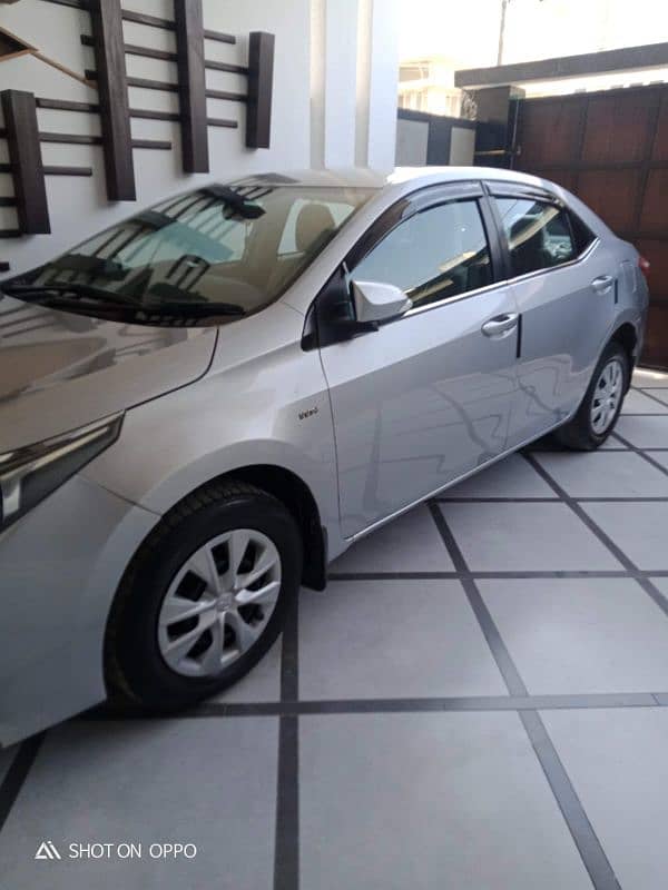 Toyota Corolla GLI 2014/2015 manual bumoer to bumper orignal 12