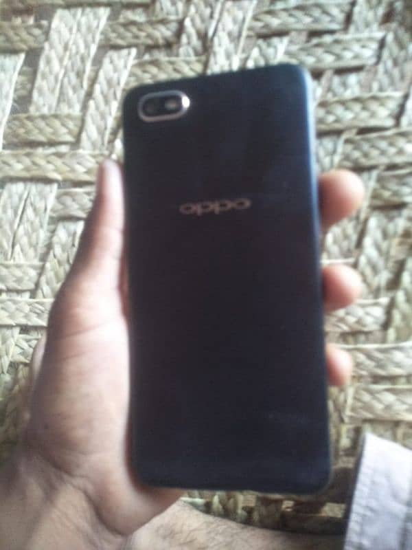 Oppo a1k 1