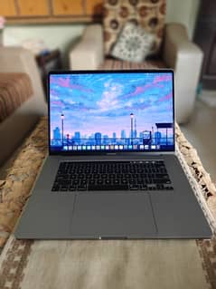 MacBook pro 2019.16 inch. 14 battery cycles only