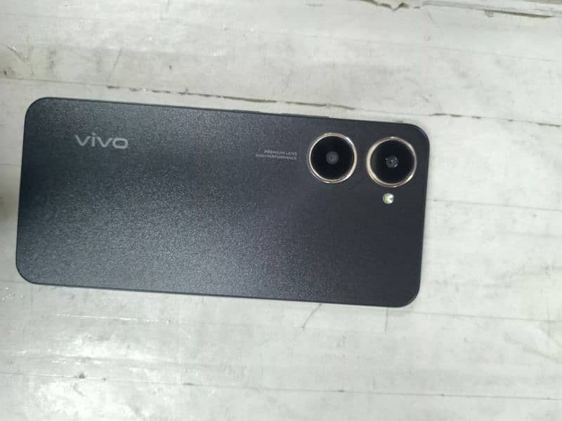 Vivo Y03 For Sale 2