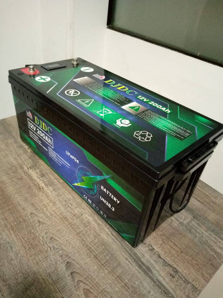 floor mounted lithium battery 12V 200Ah 5