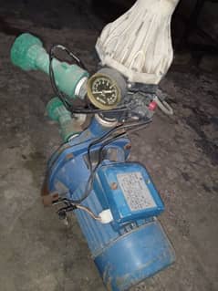 water pressure pump in pure copper in good condition