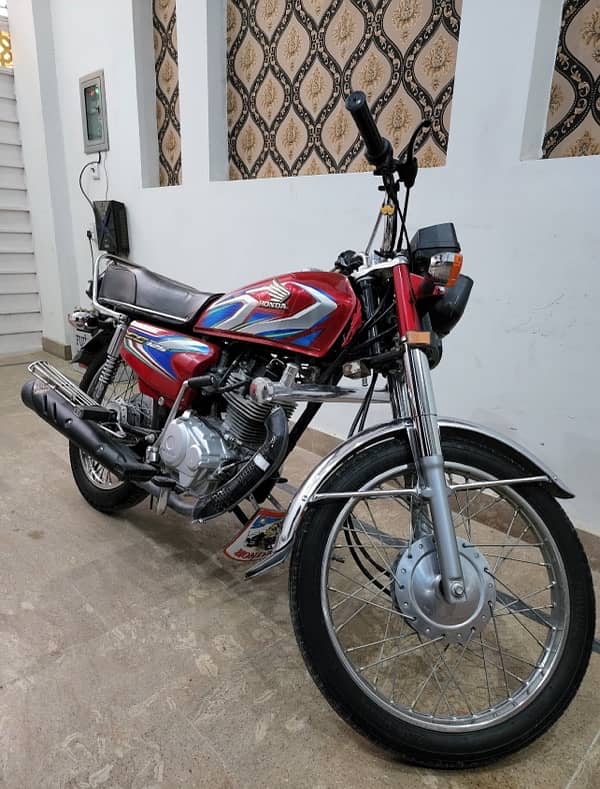 HONDA 125 21/22 Model 1