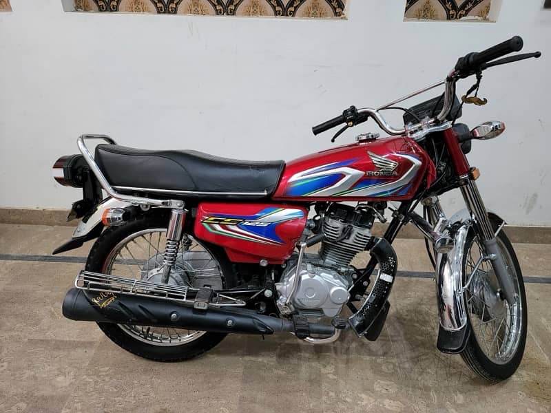 HONDA 125 21/22 Model 2