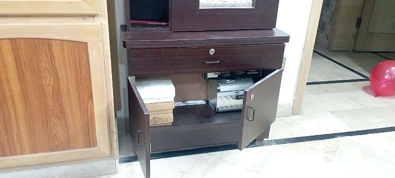 Beautiful dressing table 4