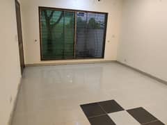 12 Marla House For Rent In Askari 10