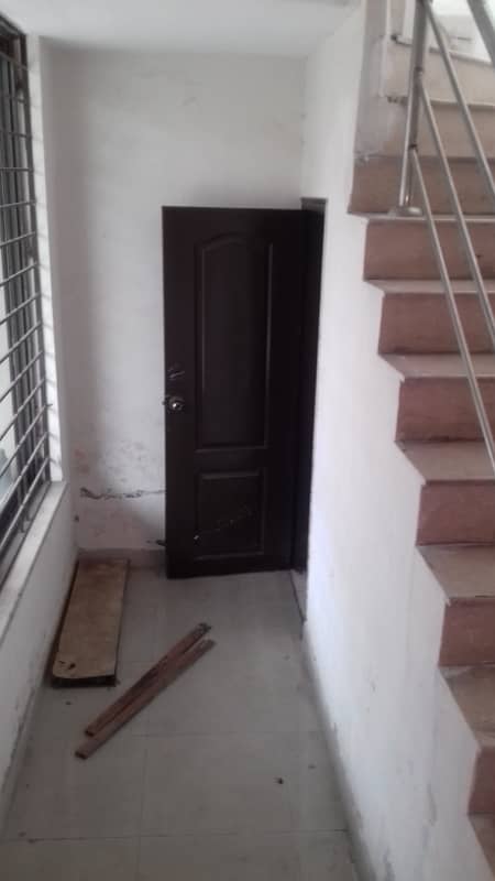 10 Marla Grid Design House For Rent In Sector B 4