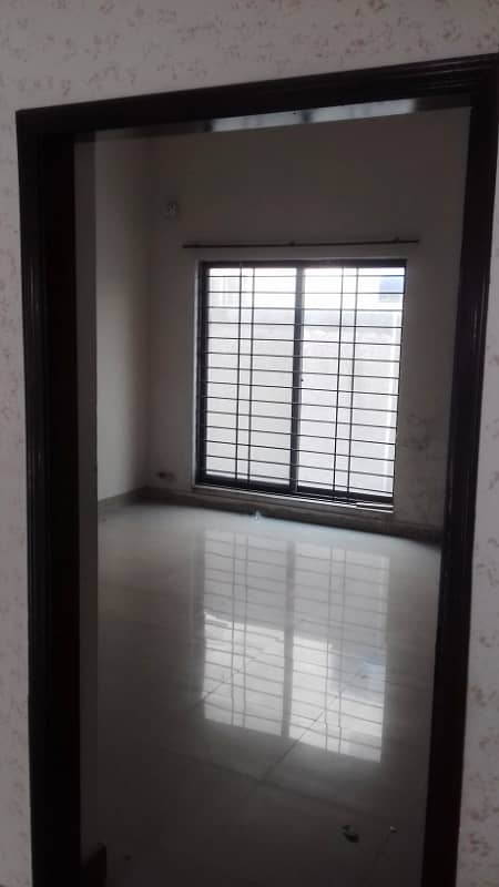 10 Marla Grid Design House For Rent In Sector B 14