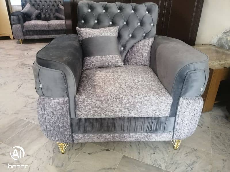 sofa set 6 SEATER 1