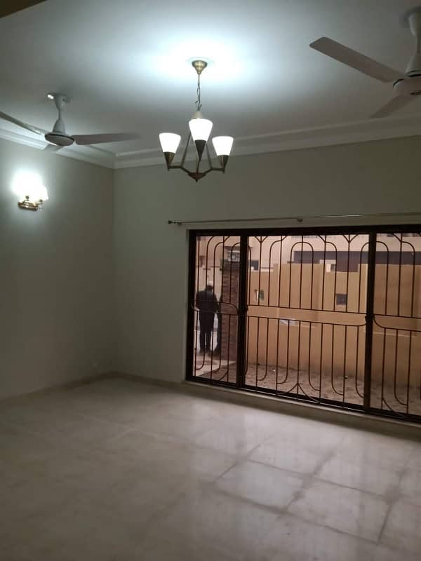 17 Marla Brig House For Sale In Askari 10 Sector F 7