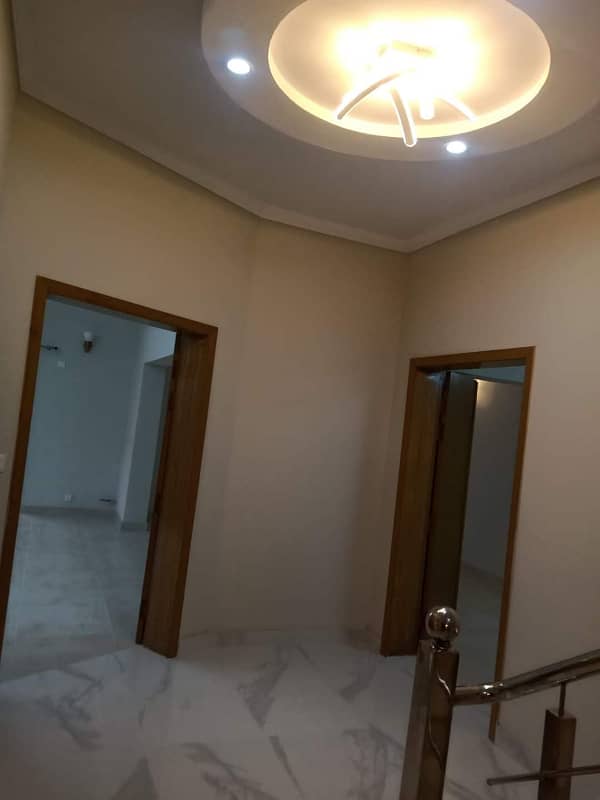 17 Marla Brig House For Sale In Askari 10 Sector F 11