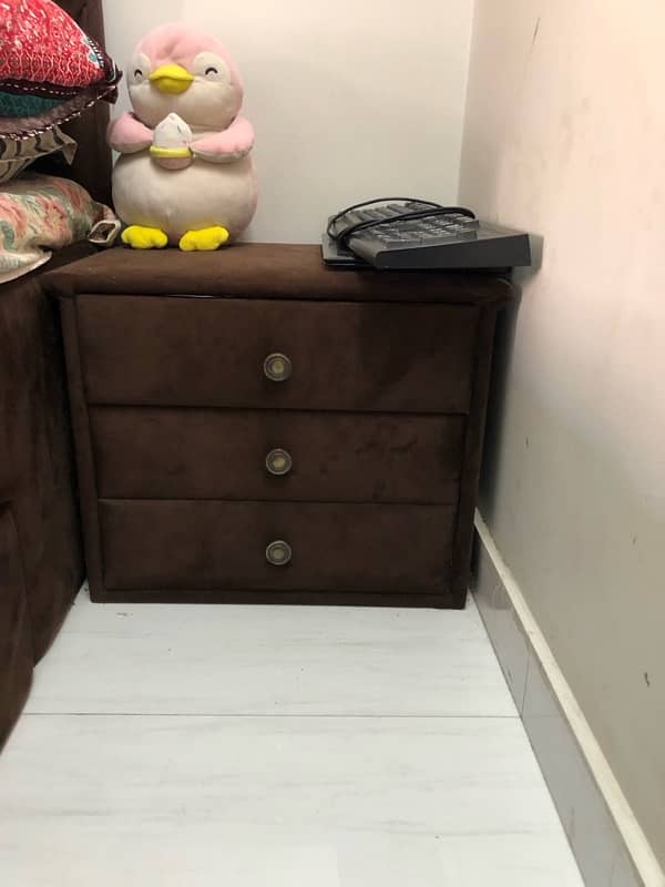 2 single bed is available just 6 month used 2