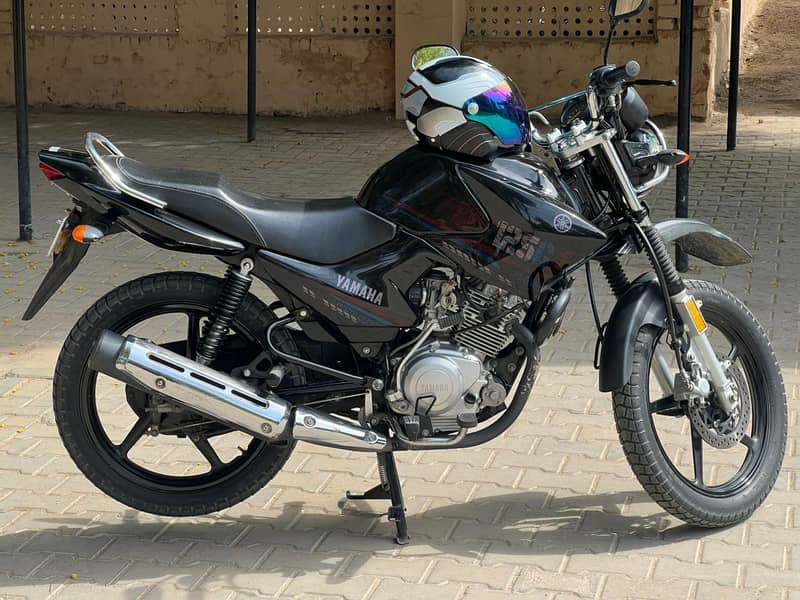 Yamaha YBR 125G 2022 1