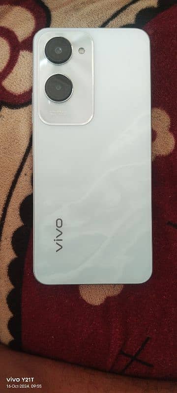 Vivo Y18 Ram 4 Storage 128 Condition 10/10 4